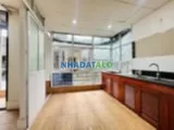 Bán Nhà 2Tỷ45 Tập Thể Đhktqd Khu Nhà Mới Sát Phố 60M - Ảnh 3