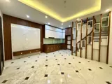 Nhà Phố Hiện Đại, 5 Tầng, 32m², Giá 5.05 Tỷ - Vị Trí Đắc Địa, Gần Gửi Xe Ô Tô - Ảnh 1