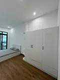 Nhà Mới 5 Tầng, Vị Trí Đắc Địa, Ngõ Thông Thoáng - Giá 7.4 Tỷ - Ảnh 2