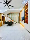 Nhà 30m2 Mặt Tiền Đẹp, Ngõ Thông, Gần Phố - Giá Tốt - Ảnh 2
