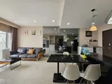 Căn Hộ View Sân Bay, 2PN Full Nội Thất, Giá 1.75 Tỷ - Vị Trí Đắc Địa - Ảnh 1