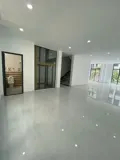 Cho Thuê Nhà Phố 5 Tầng, Thang Máy, Vị Trí Vàng VinHomes Grand Park - Ảnh 4