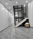 Bán nhà Tứ Liên 65m2 x 5 tầng, thang máy, 2 thoáng, gần ô tô - Ảnh 1
