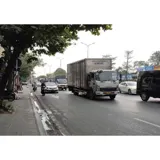 Bán Nhà Mặt Tiền Nguyễn Văn Linh, Long Biên, Hà Nội - Giá 5.2 Tỷ - Ảnh 2