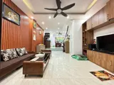 Nhà 6 Tầng 55m² Giáp Nhất - Giá 8.9 Tỷ - Ô Tô Đỗ Cửa - Ảnh 1