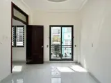 Bán Nhà 3 Tầng, 4 PN, 8.6 tỷ - Vị Trí Đắc Địa, Gần Trung Tâm - Ảnh 5