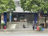 Cho Thuê Toàn Nhà Mặt Phố Khúc Thừa Dụ - Vị Trí Đắc Địa, Diện Tích Lớn - ảnh 4