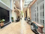 Bán nhà riêng Hoàng Hoa Thám 35m2, mặt tiền 4.3m, ngõ thông thoáng, gần ô tô - Ảnh 1