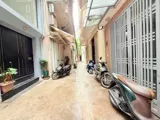 Nhà phố Hoàng Hoa Thám 35m2 - Mặt tiền 4.3m - Thông thoáng, gần ô tô - Ảnh 1