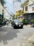 Bán nhà Gò Vấp xe hơi tránh, 122m², 4 tầng, gần E-Mart Phan Huy Ích - 8.6 tỷ - Ảnh 1