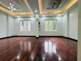 Cho thuê tòa nhà kinh doanh mặt phố Nguyễn Khánh Toàn, Cầu Giấy - 275m² - 250 tỷ - Ảnh 2