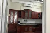 Cho Thuê Nhà Mt Chu Văn An, P.26, 4X14m, 1 Trệt, 2 Lầu, 4Pn, 4Wc, 25Tr, Tl - ảnh 2