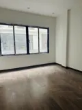 Nhà phân lô Trần Quốc Hoàn 45m2, 5 Tầng, Giá 17.6 tỷ - Vị trí Vip, Ô Tô Đỗ Cửa - Ảnh 2