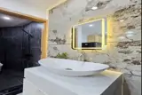 Nhà Cấp 4 Lửng Đúc Trần Cao Vân . Nhà Mới Đẹp Full Nội Thất - ảnh 2
