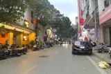 Bán Nhà Mặt Phố Hoàng Văn Thái Kinh Doanh Sầm Uất - 73M Giá 25 Tỷ Sổ Đỏ Đẹp - Ảnh 2
