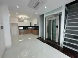 Nhà phân lô Hoàng Quốc Việt 7 Tầng, Thang Máy, Gara Ô Tô - Vị Trí Đắc Địa - ảnh 5