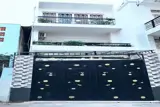 22 Triệu: Nguyên Căn Xe Hơi Trong Nhà- Hoàng Hoa Thám- 3 Tầng 4 Phòng- Bếp & 4 Máy Lạnh. 0933910039 - Ảnh 2