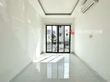 Bán Nhanh Nhà SHR Quận 5 - 4 Tầng, Vị Trí Đẹp, Giá 8.68 Tỷ - Ảnh 1