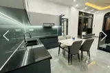 Villa 3 Tầng Kiệt Oto Tôn Đản . Dt:80m , Ngang 7M - ảnh 2