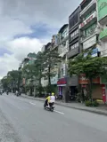 Bán nhà mặt phố Nguyễn Đình Hoàn, Cầu Giấy - 200m2, MT 7.6m - Giá 85 tỷ - Ảnh 2