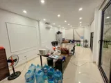 Bán nhà mặt phố Hoàng Quốc Việt, Cầu Giấy - Vị trí đẹp, kinh doanh đỉnh cao - Ảnh 1