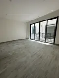 Nhà Đẹp 4 Tầng Ô Tô Vào Nhà Cự Khối 35M2 Mặt Tiền 5M, 4.6 Tỷ Long Biên Hà Nội - Ảnh 2