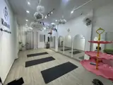 Quận 1 – Nguyễn Trãi ! Mb Đẹp Lắm ! Sang Mb Lầu 2 Giá Rẻ 12 Tr ! Đường Khu Kinh Doanh Sầm Uất , - ảnh 2