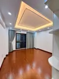 Bán Nhà Pháo Đài Láng - Ngõ Thông Kinh Doanh, Nhà Dân Xây 33M 5 Tầng Nội Thất Đẹp - Ảnh 3