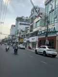Cho Thuê Nhà Mặt Tiền Đường Huỳnh Văn Bánh, Phú Nhuận Tiện Ở Và Kinh Doanh Với 7Pn, 8Wc Và 1 Mbkd - Ảnh 2