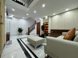Bán Nhà Ngọc Lâm – Full Nội Thất – 30M² – 6 Tầng – Giá 8.3 Tỷ - Ảnh 1