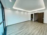 Bán Nhà Ngô Gia Tự Long Biên, Oto Đỗ Cửa,,Thang Máy,Full Nội Thất,Lô Góc,48M - Ảnh 2