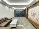 Bán Nhà Ngô Gia Tự Long Biên, Oto Đỗ Cửa,,Thang Máy,Full Nội Thất,Lô Góc,48M - Ảnh 1