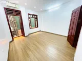 Bán Nhà Phúc Lợi ------- Ngõ To Như Phố -------- Mt 4M 5 Tầng ------------ Hơn 5Tỷ - Ảnh 2
