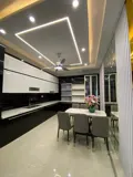 Bán Nhà 4 Tầng Cầu Thang Máy Hiện Đại Nằm Ngay Mặt Đường Ngô Thì Nhậm - Ảnh 2