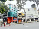 Bán Nhà 3 Tầng - Căn Góc 2 Mặt Tiền Kd Đường Trần Hưng Đạo, Quận 1 - Vị Trí Siêu Đắc Địa Ngay Góc - Ảnh 1