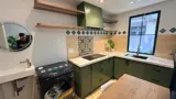 Phong Cách Hiện Đại Kết Hợp Cổ Điển Sang Trọng - Ngang 5M Bề Thế - 3 Tầng Lầu - Oto Đỗ Cửa - Trung - Ảnh 3