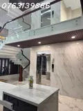 Hiếm ! Hơn 9 Tỷ- Nhà Phố Cao Cấp Có Hồ Bơi- Thang Máy- Ngang 7 X 14- Gần Trường Quốc Tế Aisvn - Ảnh 2