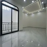 Bán Nhà Gấp Đã Giãm 500 Triu Ngang 8.8 X 8.8 Nở 9M Đúc Bê Tông Q4 Trung Tâm - Ảnh 1