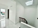 5.5 Tỷ Mua Nhà Mới 5 Tầng, Cách Phố Vài Bước — Không Phải Sửa Gì Thêm - Ảnh 4