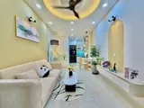 Sài Gòn Luôn Tấp Nập, Về Đến Nhà Yên Tĩnh Nên Thơr 2 Lầu 3 Pn (Có Pn Trệt) Lê Quang Định, Trục - Ảnh 1