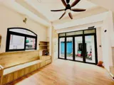 Bán Nhà Mặt Tiền Kinh Doanh Q4 Ngang 4 X 10 Xây Mới Đúc Bê Tông Có 5 Đ - Ảnh 1