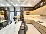 Nhà Phố Chân Dài Mênh Mang, 4.1X29m, Sân Đậu 2 Ô Tô, Gần Phú Mỹ Hưng - Ảnh 3