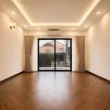 Phân Lô 8 Tầng Vương Thừa Vũ, Tx - Gara Ô Tô - 45 M2 - Mt 4 M - 17,8 Tỷ - Ảnh 2