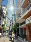 Dòng Tiền 7.000$/Tháng - Nhà Mặt Tiền Xe Hơi Đậu Cửa Thông 3 Cung Đường Vàng Hàm Nghi & Nguyễn Huệ - Ảnh 1