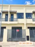 CẦN BÁN GẤP nhà phố khu vực tây ninh - Ảnh 2