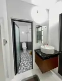 Bán Nhà Mặt Phố Nguyễn Du, Hải Châu, Đà Nẵng. Dt 50M2, 4 Tầng, 6Pn, Giá 4.8 Tỷ. Sổ Đỏ! Lh:
