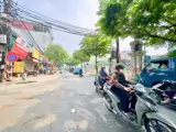 Bán Nhà Khương Đình, Hn, Dt 50 M2, 6 Tầng, Giá Bán 16.8 Tỷ Mô Tả: Nhà Lô Góc Mặt Phố, Vỉa Hè Rộng