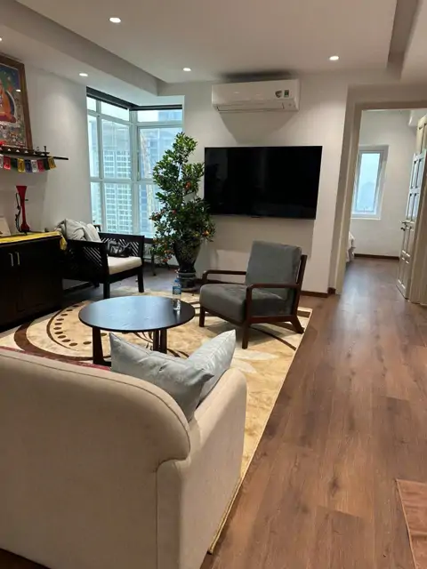 Cho thuê căn hộ 3 phòng ngủ view Hồ Tây - Ciputra, Võ Chí Công - Giá 25 triệu