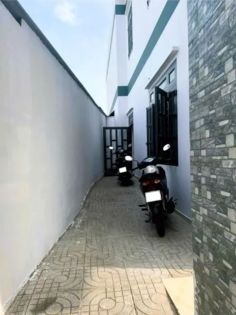 Cho Thuê Nhà Thủ Đức 1 Trệt 1 Lầu, 4 Phòng Ngủ - Giá 18 Triệu/Tháng