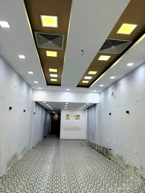 Cho Thuê Nhà 2 Tầng, 3 Phòng Ngủ, 160m2, Mặt Tiền Đường Kha Vạn Cân, Linh Đông